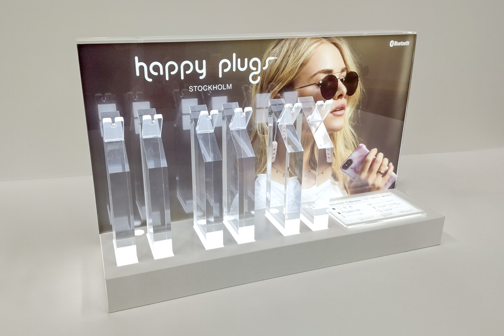 ACRYLIC DISPLAY FOR EARPHONES