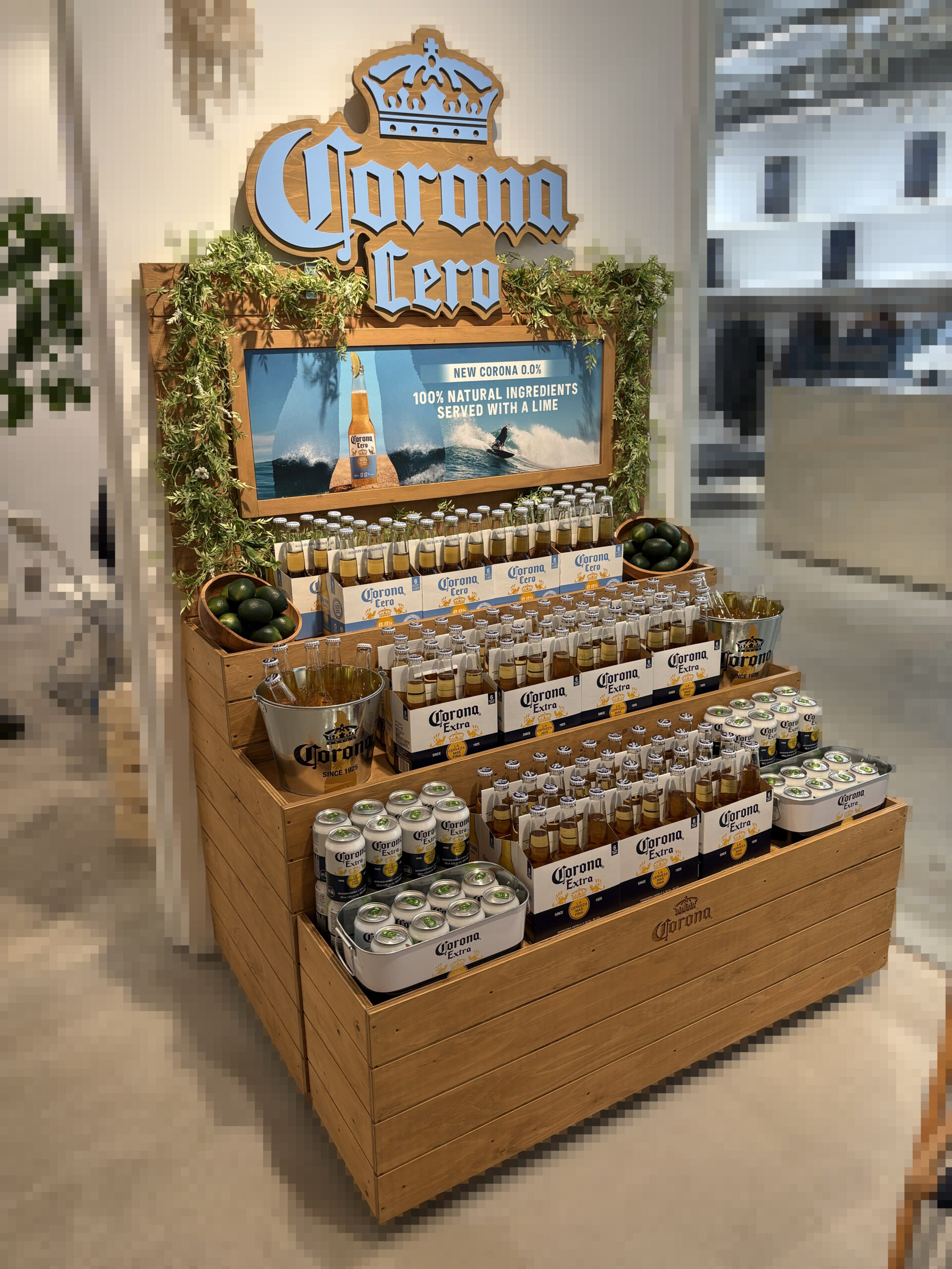 WOODEN DISPLAY FOR BEER